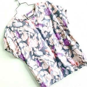 VINTAGE Union made sea shell beachy print short sleeve top blouse shirt